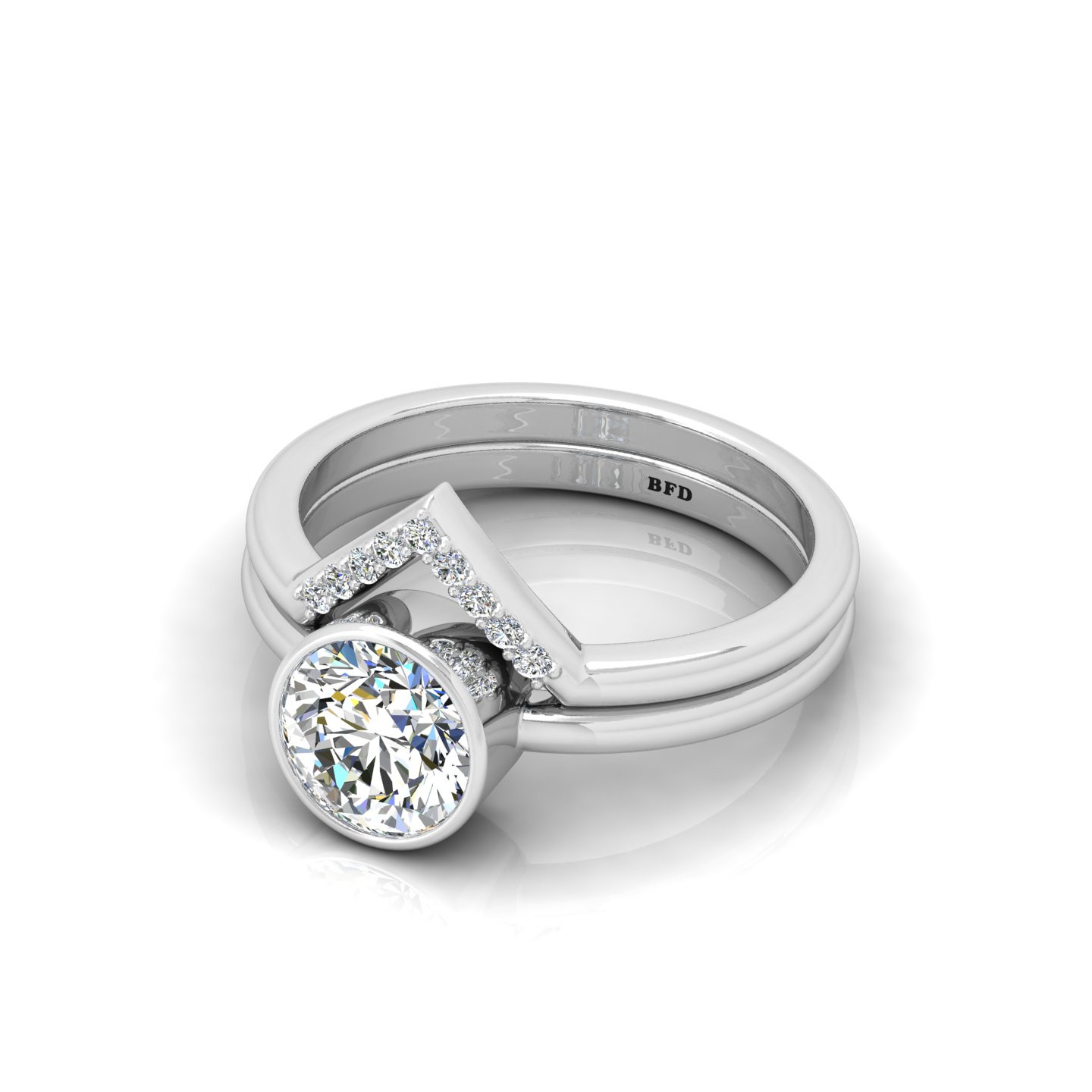 Round Diamond Bezel Set Solitaire Ring With Wedding Band