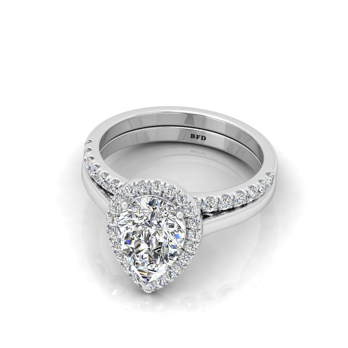 Bridal Set Classic Pear Diamond Halo Engagement Ring