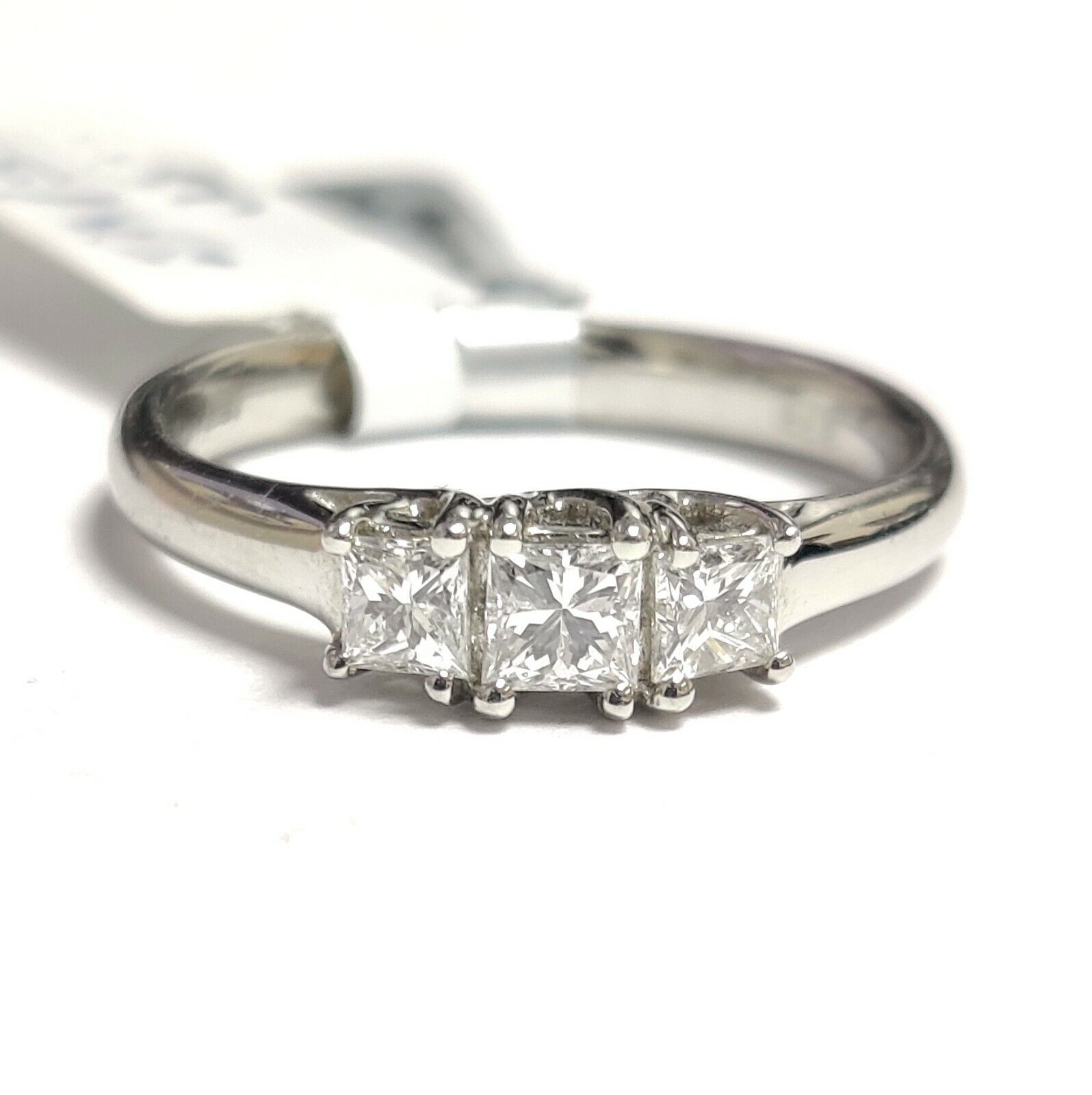 Top Quality F/VS 1.00CT Natural Princess Cut Diamond Trilogy Ring In Platinum