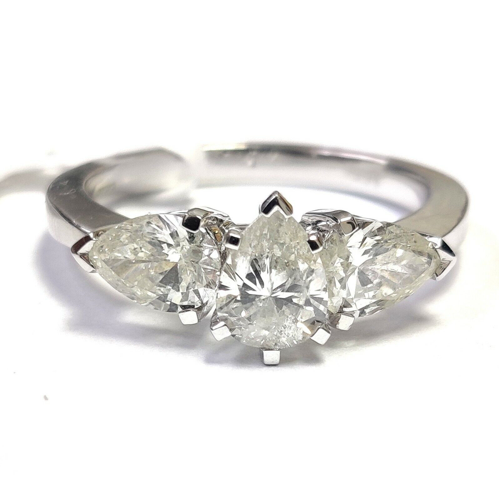 Clearance ! 1.60 Ct 3 Stone Natural Pear Diamond Trilogy Ring In Platinum